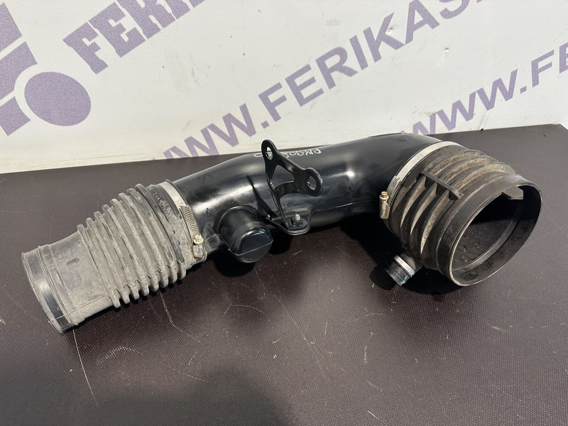 MAN air intake pipe - Tubo de admisión de aire para Camión: foto 1 MAN air intake pipe - Tubo de admisión de aire para Camión: foto 1