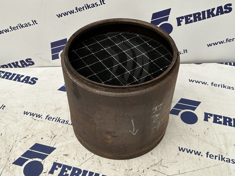 Mercedes-Benz exhaust catalyst filter - Convertidor catalítico: foto 1 Mercedes-Benz exhaust catalyst filter - Convertidor catalítico: foto 1
