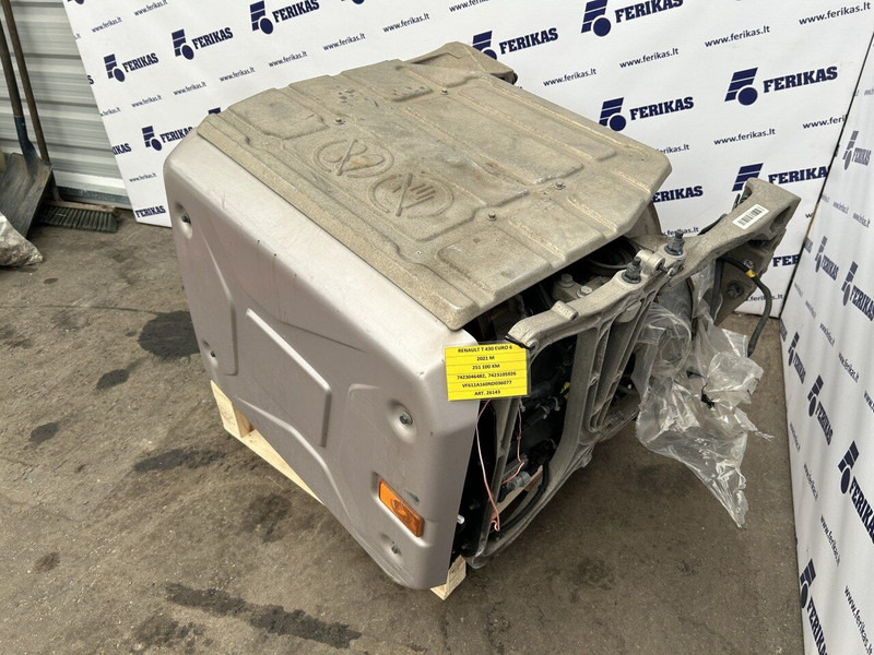 Renault exhaust catalyst - Convertidor catalítico para Camión: foto 2 Renault exhaust catalyst - Convertidor catalítico para Camión: foto 2