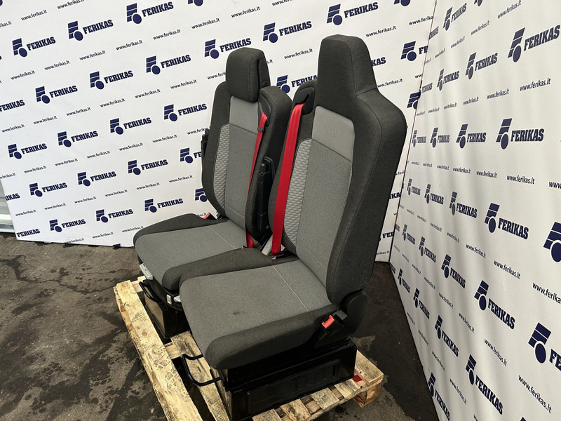 Renault seats - Asiento para Camión: foto 3 Renault seats - Asiento para Camión: foto 3