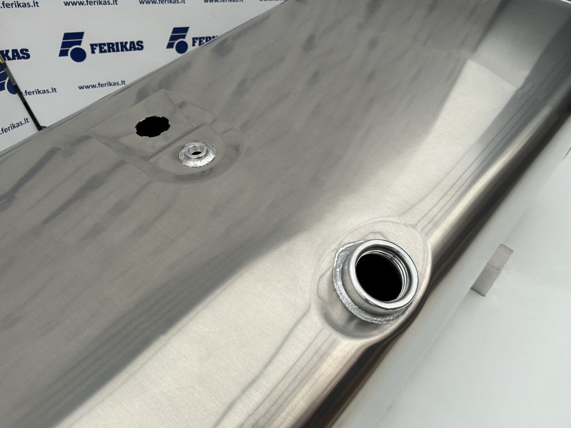 Scania New aluminum fuel tank 450L - Depósito de combustible para Camión: foto 4 Scania New aluminum fuel tank 450L - Depósito de combustible para Camión: foto 4