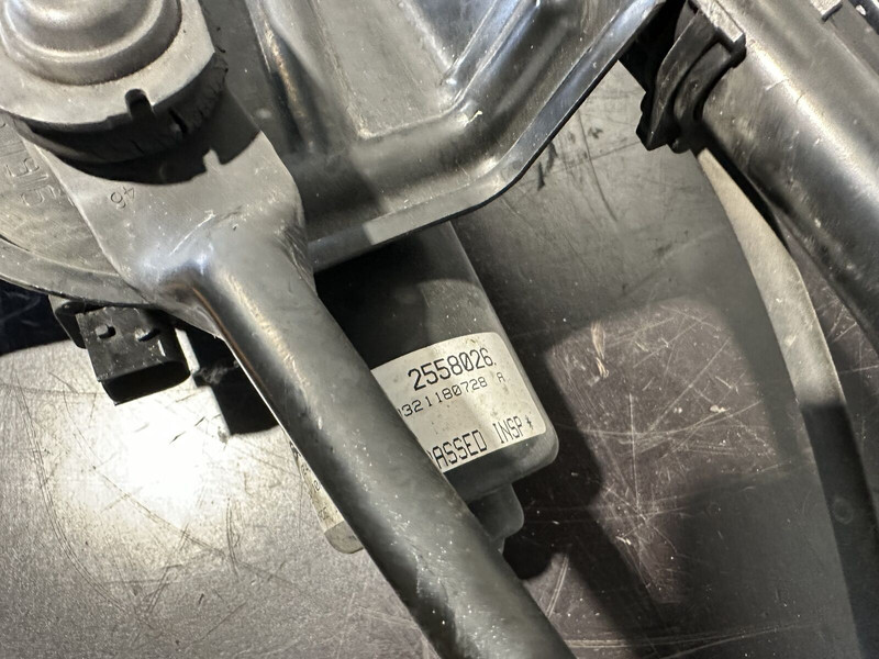 Scania RENAULT, VOLVO,MERCEDES BENZ, MAN, DAF, IVECO - Limpiaparabrisas para Camión: foto 4 Scania RENAULT, VOLVO,MERCEDES BENZ, MAN, DAF, IVECO - Limpiaparabrisas para Camión: foto 4