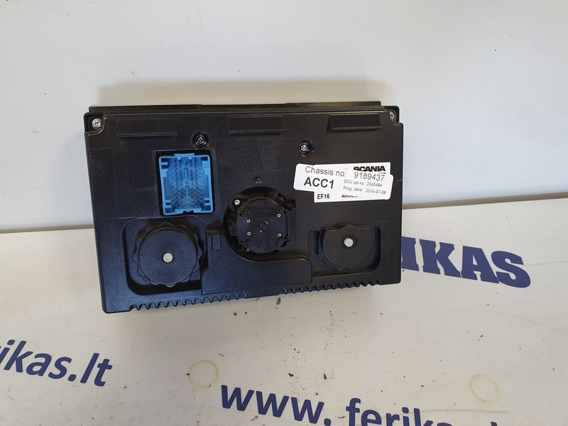 Scania heater control unit - Salpicadero para Camión: foto 2 Scania heater control unit - Salpicadero para Camión: foto 2