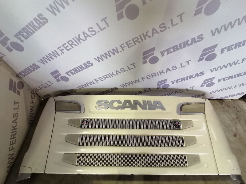 Scania upper front grill panel - Parrilla para Camión: foto 1 Scania upper front grill panel - Parrilla para Camión: foto 1