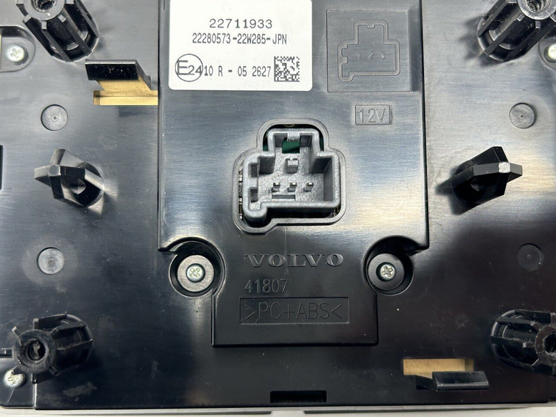 Volvo A/C control panel - Salpicadero para Camión: foto 3 Volvo A/C control panel - Salpicadero para Camión: foto 3