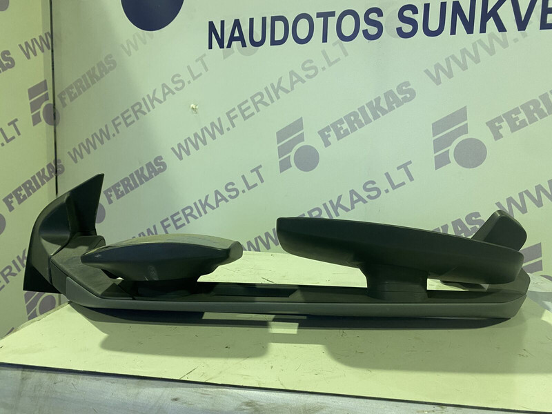 Volvo FH4 - Espejo retrovisor para Camión: foto 3 Volvo FH4 - Espejo retrovisor para Camión: foto 3