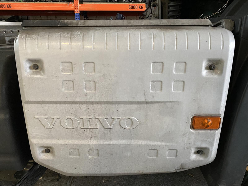 Volvo FM - Silenciador para Camión: foto 3 Volvo FM - Silenciador para Camión: foto 3
