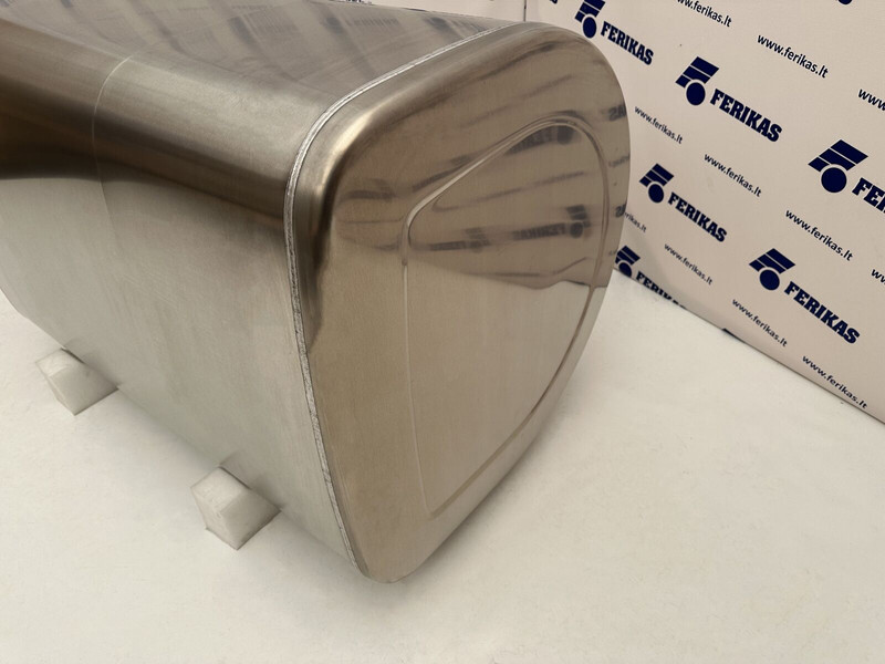 Volvo New aluminum fuel tank 450L - Depósito de combustible para Camión: foto 3 Volvo New aluminum fuel tank 450L - Depósito de combustible para Camión: foto 3