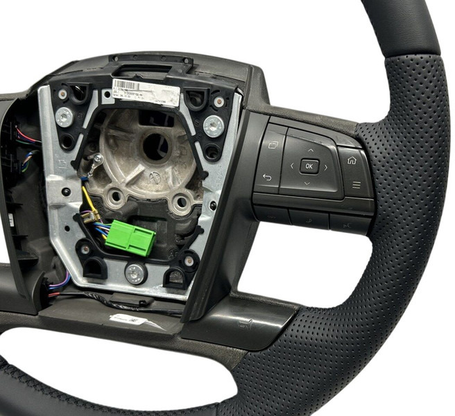 Volvo refurbished - Volante para Camión: foto 5 Volvo refurbished - Volante para Camión: foto 5