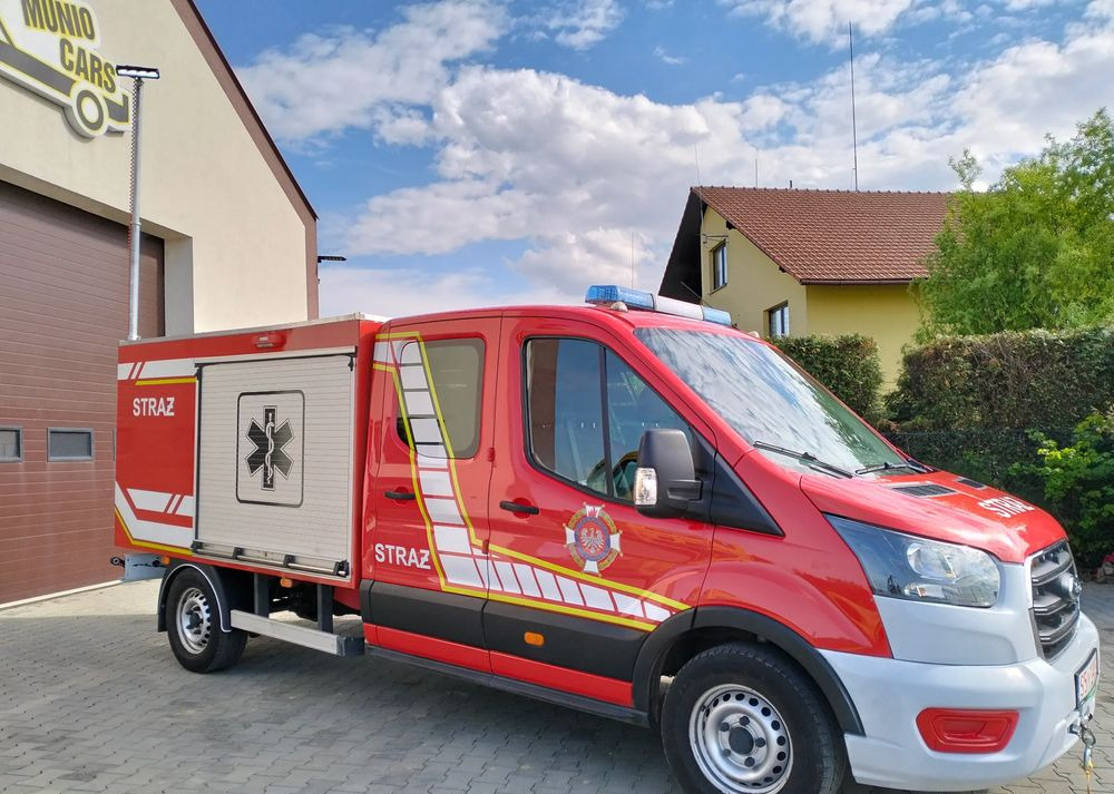 Ford Transit 2.0 TDCI Straż Strażacki Pożarniczy - Camión de bomberos: foto 4 Ford Transit 2.0 TDCI Straż Strażacki Pożarniczy - Camión de bomberos: foto 4