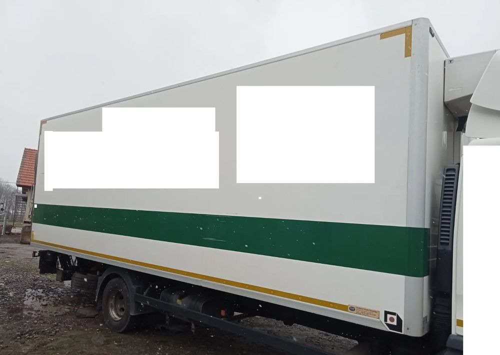 Inny 7.20 CHŁODNIA THERMO KING - Carrocería-frigorifico: foto 1 Inny 7.20 CHŁODNIA THERMO KING - Carrocería-frigorifico: foto 1
