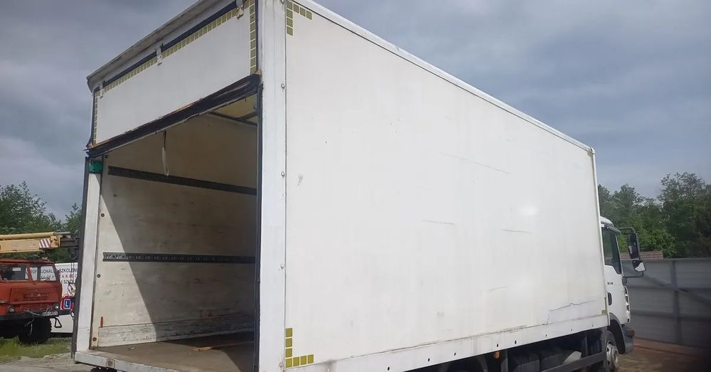 Inny KONTENER 6.10 - Caja cerrada: foto 4 Inny KONTENER 6.10 - Caja cerrada: foto 4