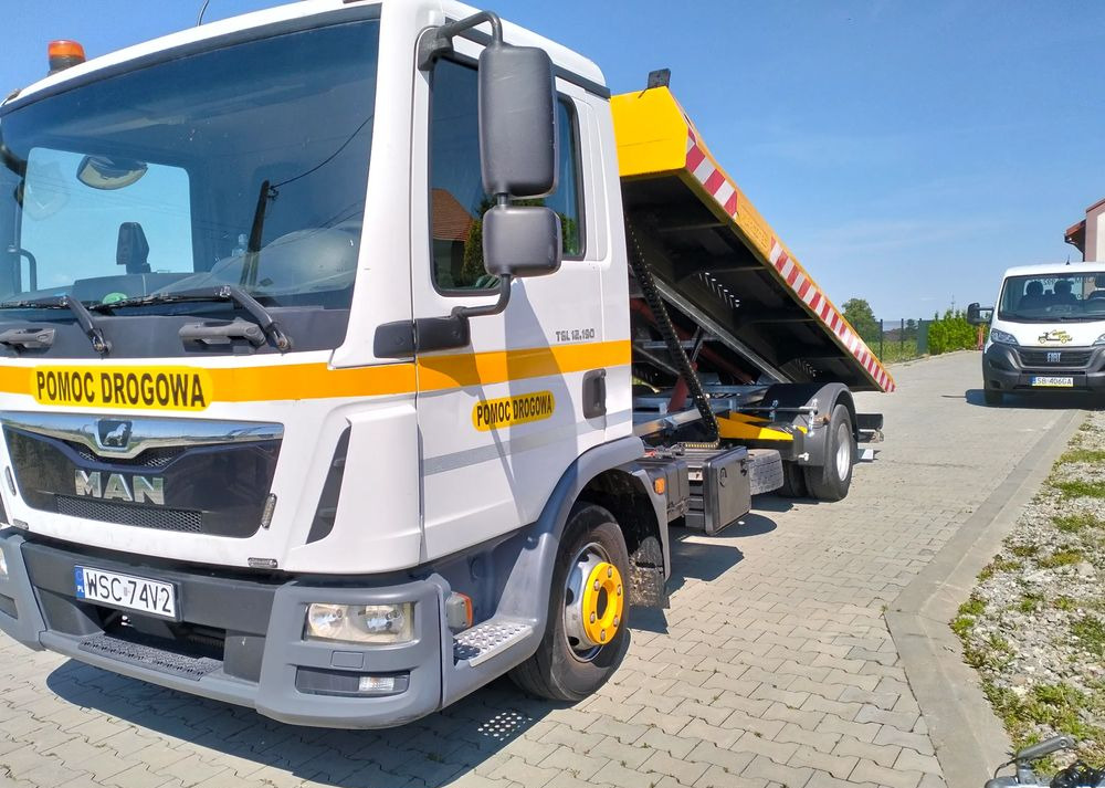 MAN TGL 12 190 Pomoc drogowa, abshlepp laweta holownik - Grua de remolque autos: foto 2 MAN TGL 12 190 Pomoc drogowa, abshlepp laweta holownik - Grua de remolque autos: foto 2
