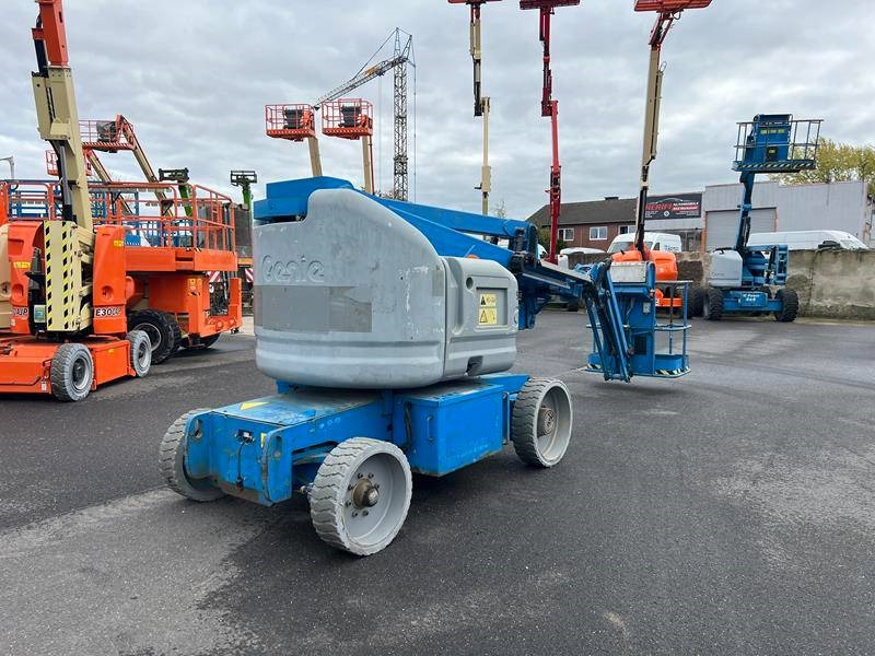 Genie Z40/23 NRJ elektro 14m (1825) - Plataforma articulada: foto 3 Genie Z40/23 NRJ elektro 14m (1825) - Plataforma articulada: foto 3