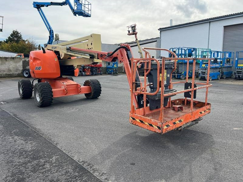 JLG 510AJ diesel 4x4 18m (1822) - Plataforma articulada: foto 5 JLG 510AJ diesel 4x4 18m (1822) - Plataforma articulada: foto 5
