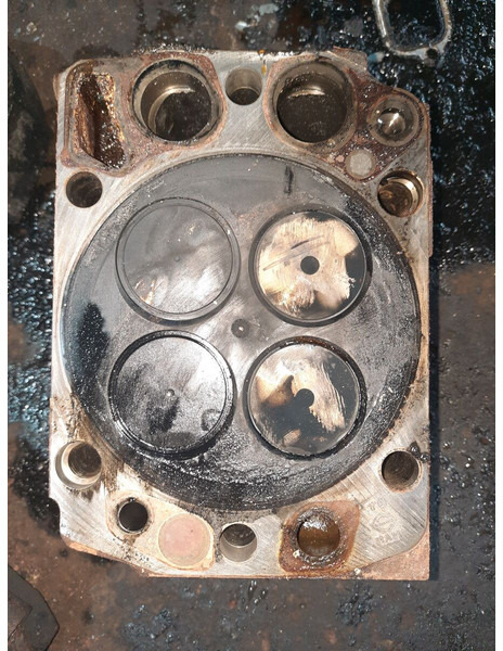 MAN - Bloque de cilindros: foto 2 MAN - Bloque de cilindros: foto 2