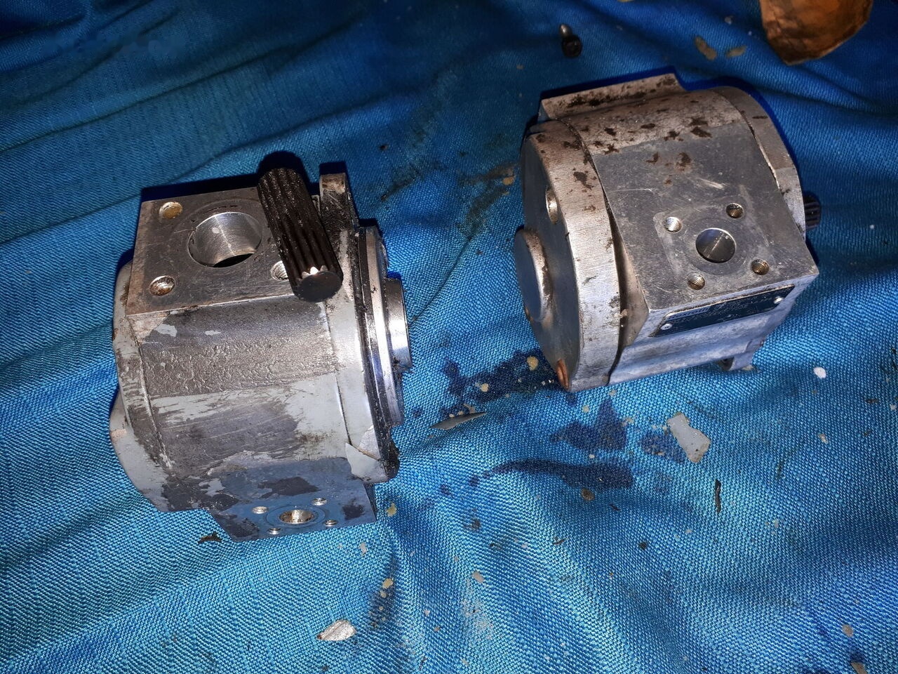 Rexroth ROTATION BPV-20\.30-24VDC 3792123. Rexroht/ Scania. Volvo. - Motor hidráulico para Autobús: foto 5 Rexroth ROTATION BPV-20\.30-24VDC 3792123. Rexroht/ Scania. Volvo. - Motor hidráulico para Autobús: foto 5