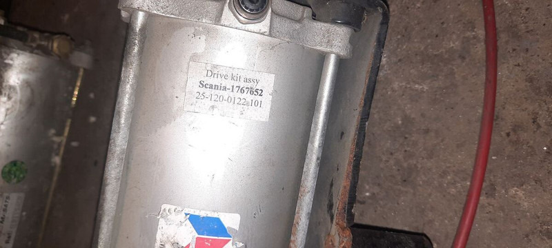 Scania механизм закрытия дверей - Puerta y piezas: foto 5 Scania механизм закрытия дверей - Puerta y piezas: foto 5