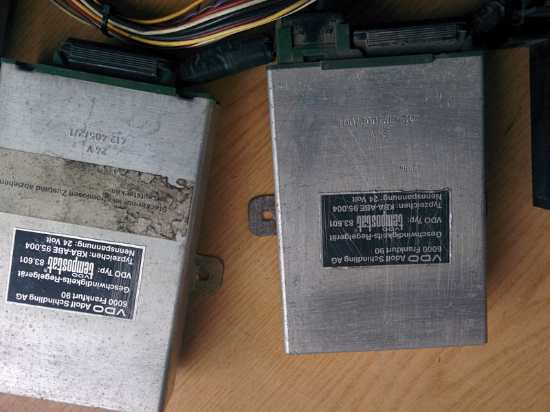 VDO 412.409/007/001 412.405/2/1 412.412/002/001 - Unidad de control: foto 1 VDO 412.409/007/001 412.405/2/1 412.412/002/001 - Unidad de control: foto 1