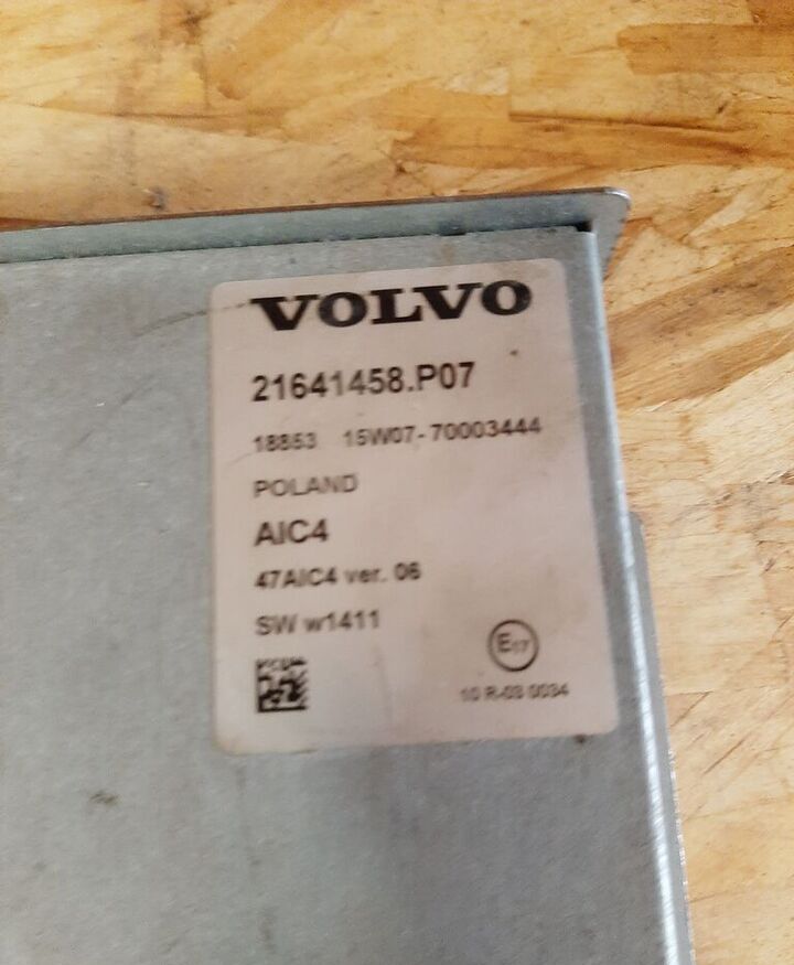 Volvo 21641458.P07 - Unidad de control para Autobús: foto 1 Volvo 21641458.P07 - Unidad de control para Autobús: foto 1