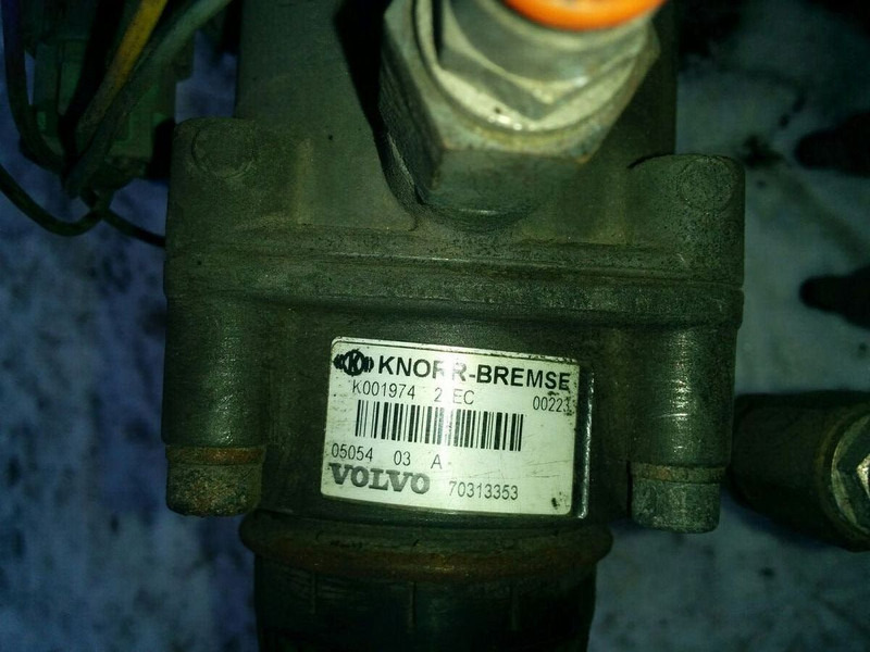 Volvo B12 - Piezas de freno: foto 5 Volvo B12 - Piezas de freno: foto 5