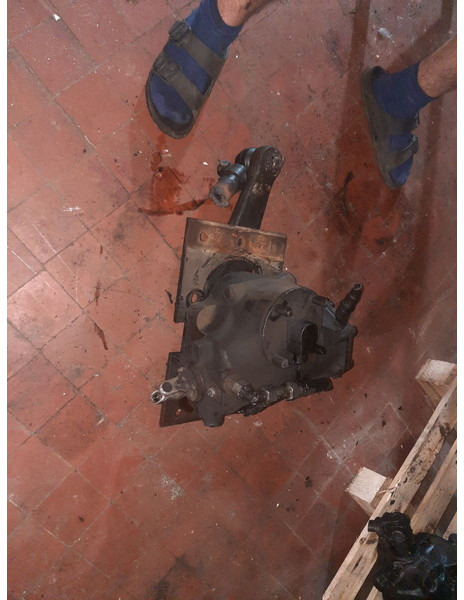 Volvo Scania Irizar. MAN. - Caja de dirección: foto 2 Volvo Scania Irizar. MAN. - Caja de dirección: foto 2