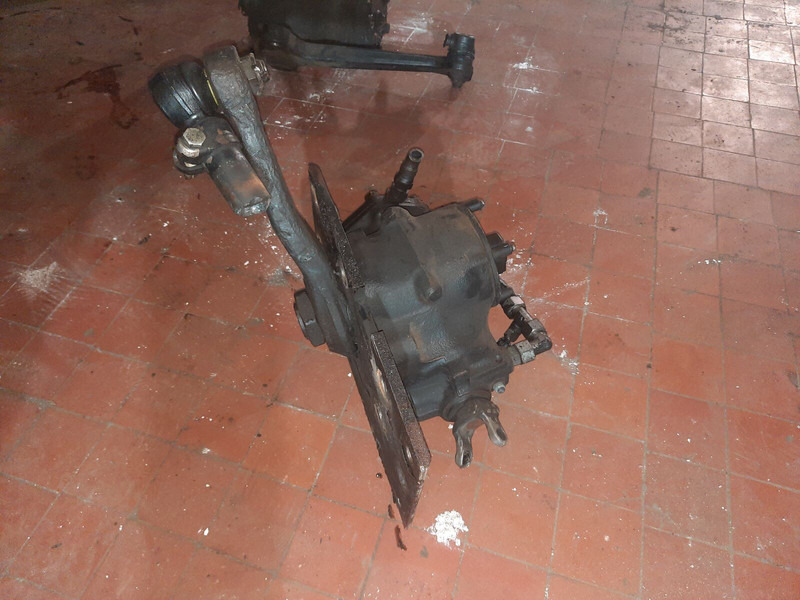 Volvo Scania Irizar. MAN. - Caja de dirección: foto 1 Volvo Scania Irizar. MAN. - Caja de dirección: foto 1