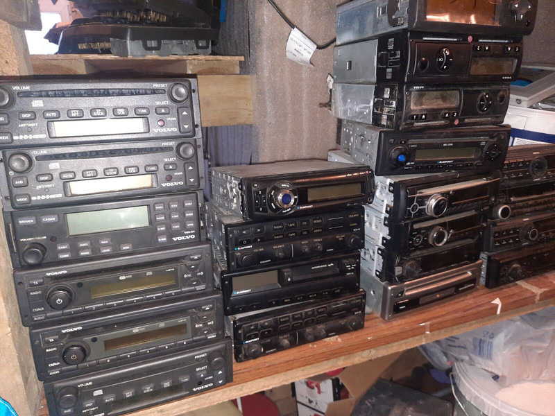 Volvo Video system x-dmr 8 R8 Compact RJ45 - Sistema eléctrico: foto 4 Volvo Video system x-dmr 8 R8 Compact RJ45 - Sistema eléctrico: foto 4