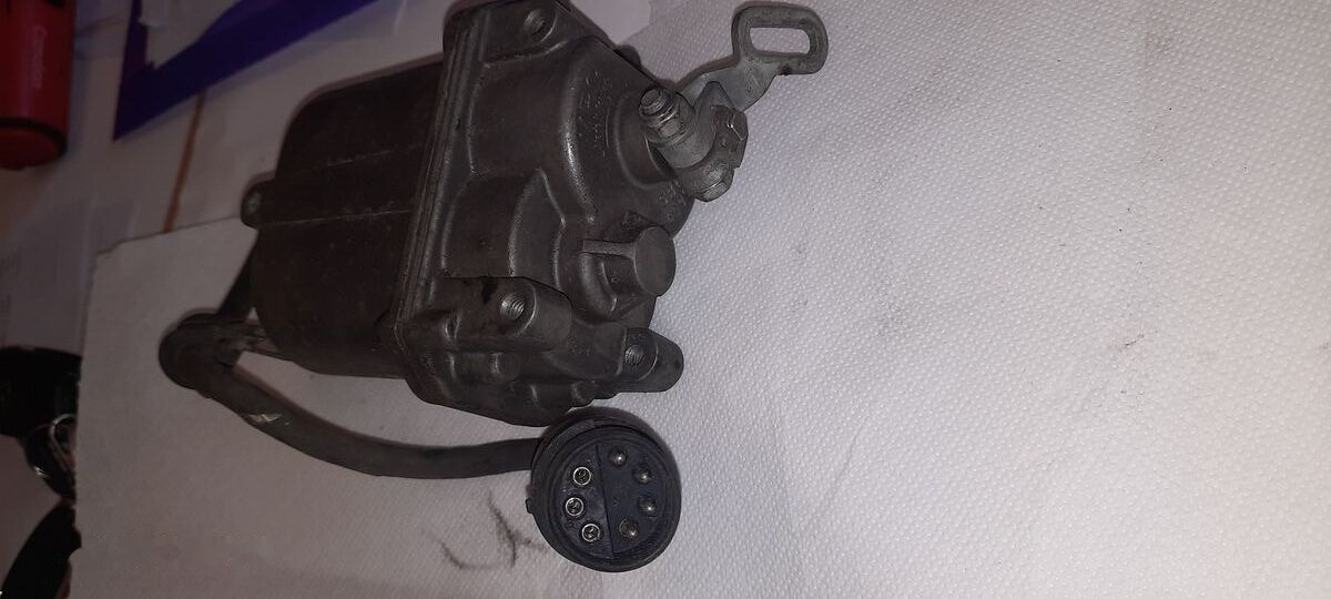 Volvo Zhgut provodov .Servogaz VDO - 408.401.3\ 445.804/5/020. 445.804. Scania Volvo B12. Scania .Mercedes - Cables/ Alambres para Autobús: foto 3 Volvo Zhgut provodov .Servogaz VDO - 408.401.3\ 445.804/5/020. 445.804. Scania Volvo B12. Scania .Mercedes - Cables/ Alambres para Autobús: foto 3