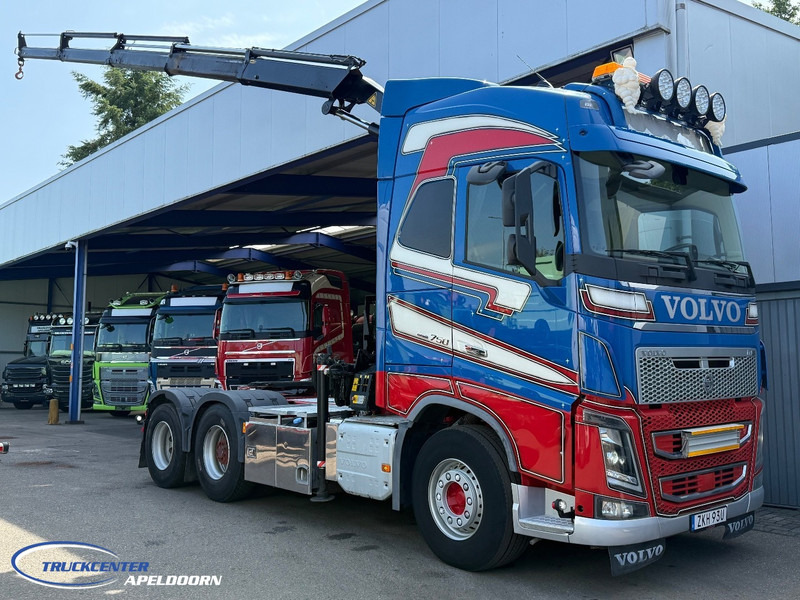 Volvo FH 750 6x2, Palfinger PK 18002 - Cabeza tractora: foto 1 Volvo FH 750 6x2, Palfinger PK 18002 - Cabeza tractora: foto 1