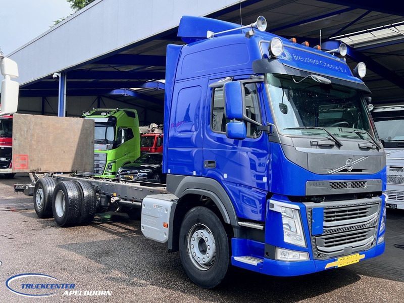 Volvo FM 6x2 Steering axle, NL truck - Camión chasis: foto 1 Volvo FM 6x2 Steering axle, NL truck - Camión chasis: foto 1