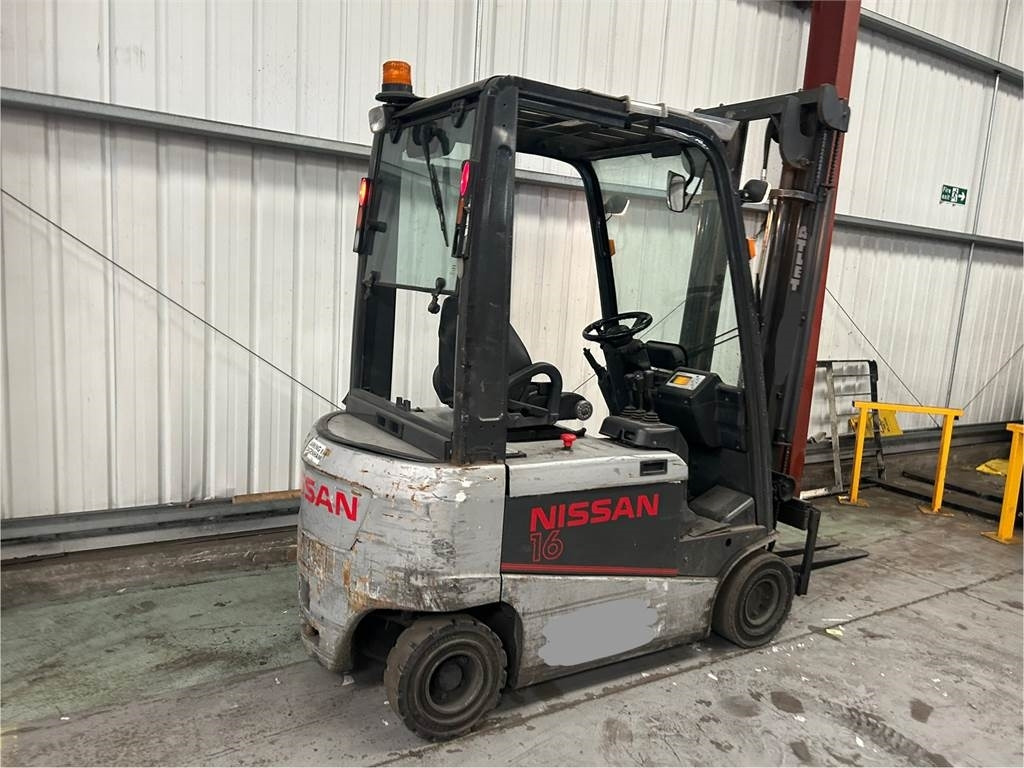 Carretilla elevadora eléctrica Nissan JG1N1L16T: foto 6