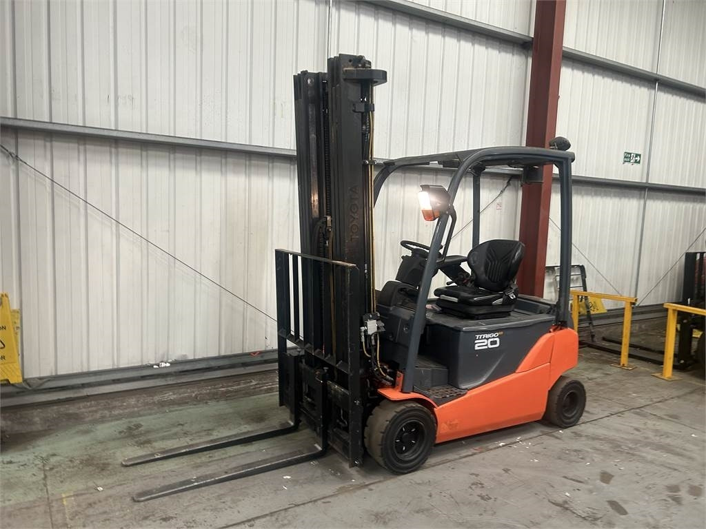 Toyota 8FBMT20 - Carretilla elevadora eléctrica: foto 2 Toyota 8FBMT20 - Carretilla elevadora eléctrica: foto 2