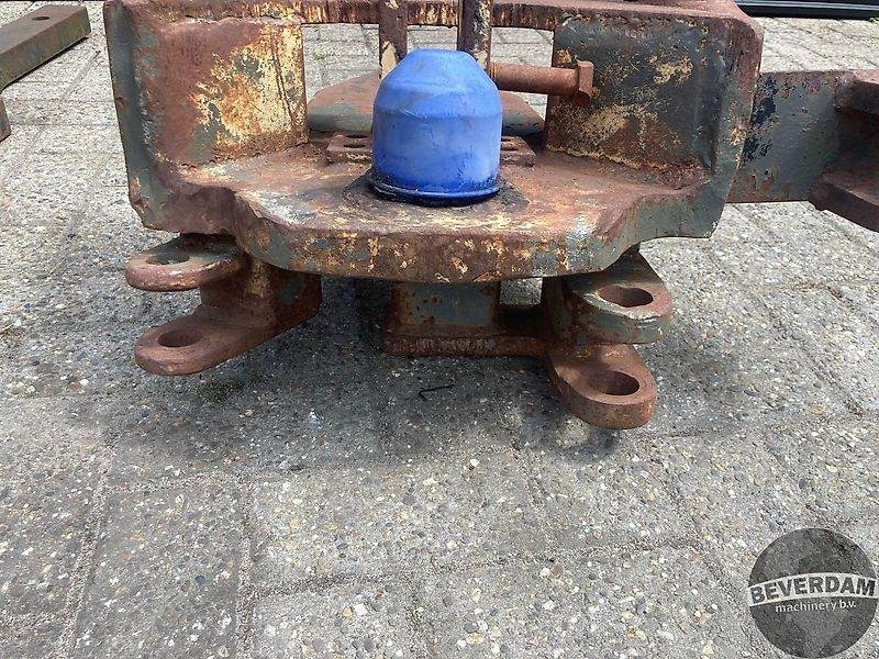 Diverse trekhaken/K80 - Piezas de recambio para Tractor: foto 3 Diverse trekhaken/K80 - Piezas de recambio para Tractor: foto 3