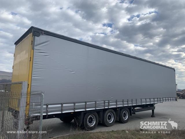 Schmitz Cargobull Curtainsider Varios Side door both sides - Semirremolque lona: foto 3 Schmitz Cargobull Curtainsider Varios Side door both sides - Semirremolque lona: foto 3