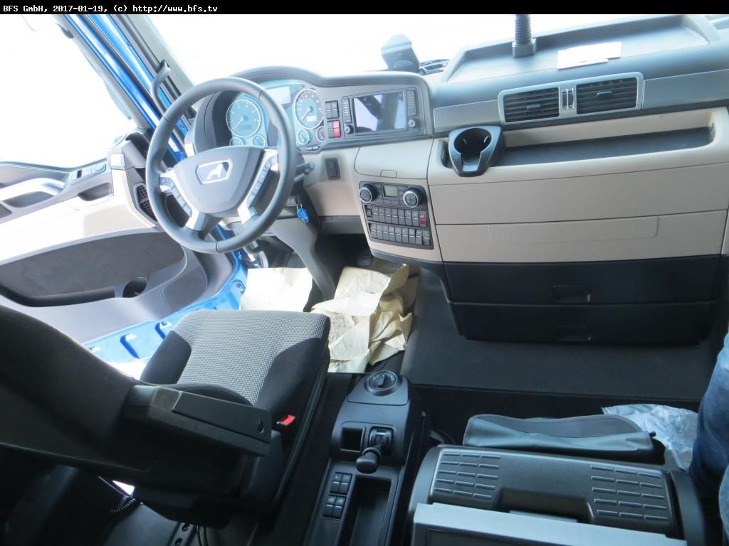 MAN TGX 18.500 4x2 LLS-U Ultra,Hubsattelkupplung MAN TGX 18.500 4x2 LLS-U Ultra,Hubsattelkupplung - Cabeza tractora: foto 4 MAN TGX 18.500 4x2 LLS-U Ultra,Hubsattelkupplung MAN TGX 18.500 4x2 LLS-U Ultra,Hubsattelkupplung - Cabeza tractora: foto 4