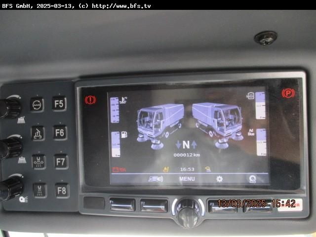 CityCat 5006 Bucher CC5006 beidseitig + Frontbes - Barredora vial: foto 3 CityCat 5006 Bucher CC5006 beidseitig + Frontbes - Barredora vial: foto 3