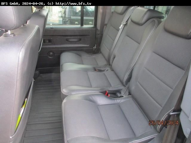 Defender 110 Td4 Land Rover Defender 110 TD4 - Grua de remolque autos: foto 4 Defender 110 Td4 Land Rover Defender 110 TD4 - Grua de remolque autos: foto 4