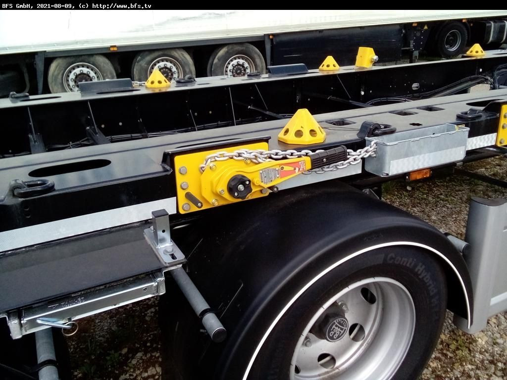 Hüffermann Vario-Carrier HMA 2424 ZB 3-Achs für Absetzmulde - Remolque multilift/ Portacontenedores de cadenas: foto 4 Hüffermann Vario-Carrier HMA 2424 ZB 3-Achs für Absetzmulde - Remolque multilift/ Portacontenedores de cadenas: foto 4