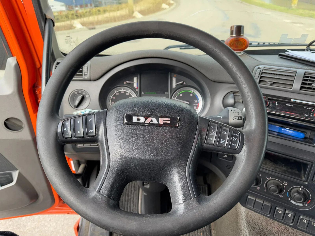 Cabeza tractora DAF CF 460 6X2 - EURO 6 + LIFT/STEERING AXLE DAF CF 460 6X2 - EURO 6 + LIFT/STEERING AXLE: foto 11