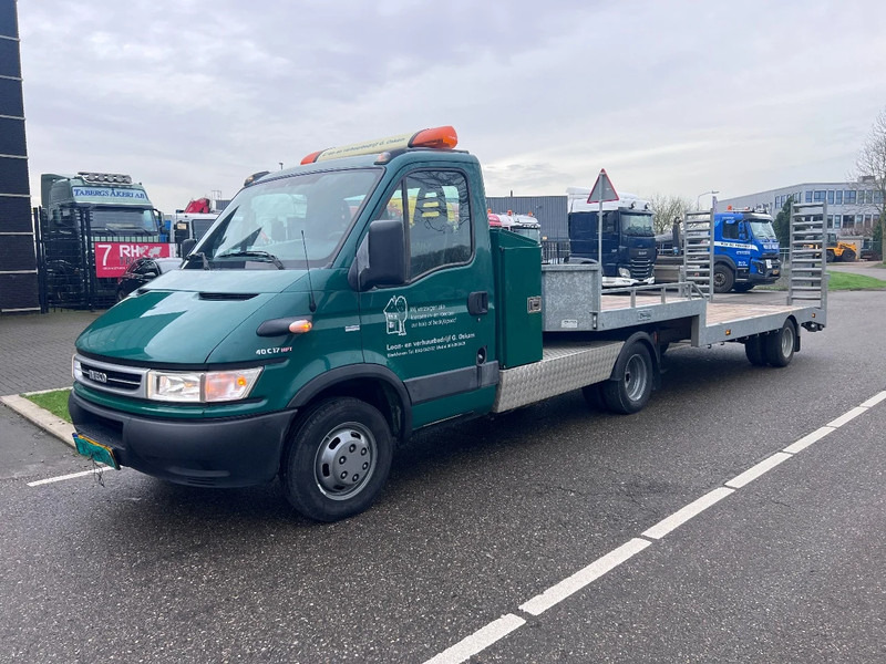 Iveco Daily 40 C17 + VELDHUIZEN 2019 YEAR! - Cabeza tractora: foto 1 Iveco Daily 40 C17 + VELDHUIZEN 2019 YEAR! - Cabeza tractora: foto 1