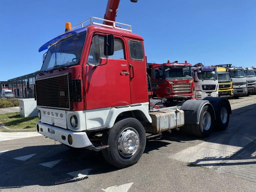 Volvo F 89 6X2 - F89TURBO6 - Cabeza tractora: foto 1 Volvo F 89 6X2 - F89TURBO6 - Cabeza tractora: foto 1