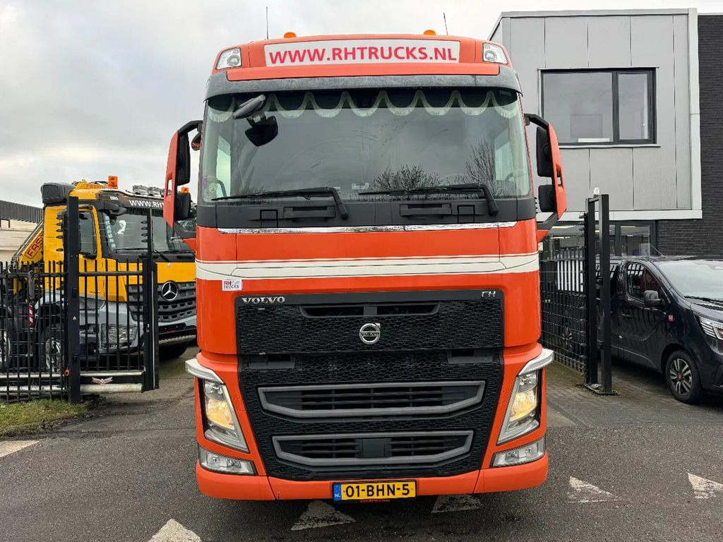 Volvo FH 460 4X2 EURO 6 PARK COOL TÜV TILL 10-2025 - Cabeza tractora: foto 2 Volvo FH 460 4X2 EURO 6 PARK COOL TÜV TILL 10-2025 - Cabeza tractora: foto 2