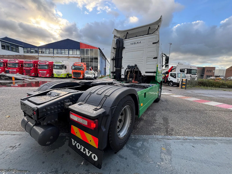 Volvo FM 420 4X2 EURO 6 SKIRTS AUTOMATIC - Cabeza tractora: foto 5 Volvo FM 420 4X2 EURO 6 SKIRTS AUTOMATIC - Cabeza tractora: foto 5
