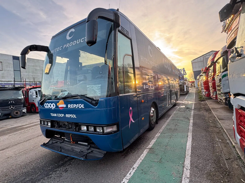 MAN ENGINE AND GEARBOX BROKEN LIVING ROOM + KITCHEN + DOUCHE - Camión: foto 3 MAN ENGINE AND GEARBOX BROKEN LIVING ROOM + KITCHEN + DOUCHE - Camión: foto 3