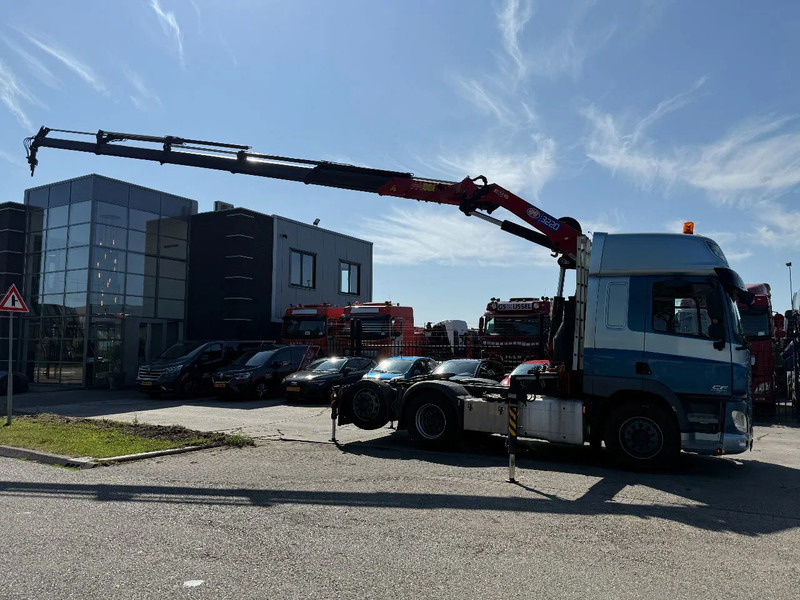 DAF CF 440 6X2 EURO 6 + HMF 3220-K5 REMOTE 5E & 6E FUNCTIE - Camión grúa: foto 3 DAF CF 440 6X2 EURO 6 + HMF 3220-K5 REMOTE 5E & 6E FUNCTIE - Camión grúa: foto 3