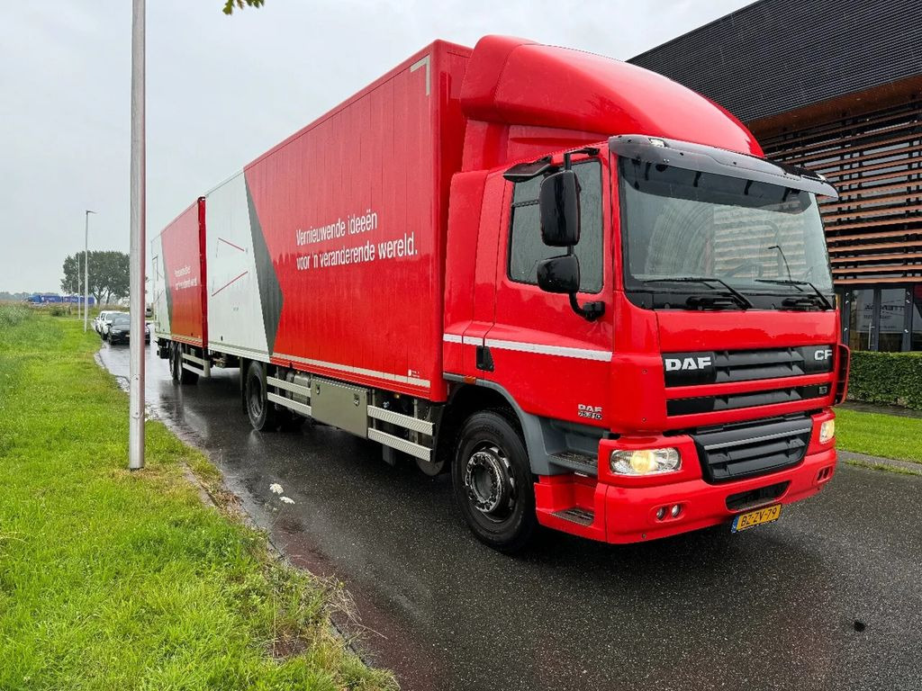 DAF CF 75.310 4X2 + LAG HANGER + TÜV TILL 01-2025 - Camión caja cerrada: foto 2 DAF CF 75.310 4X2 + LAG HANGER + TÜV TILL 01-2025 - Camión caja cerrada: foto 2