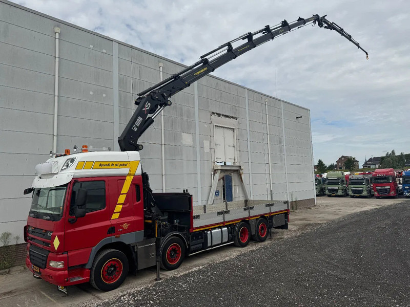 DAF CF 85.460 8X2 HIAB 477E-7 + JIB 75X + REMOTE CONTROL - Camión grúa: foto 2 DAF CF 85.460 8X2 HIAB 477E-7 + JIB 75X + REMOTE CONTROL - Camión grúa: foto 2