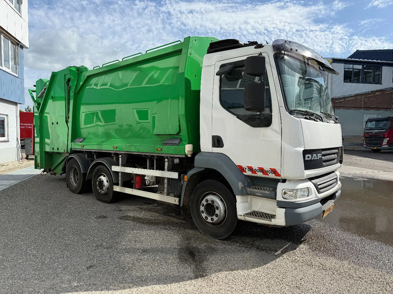 DAF LF 55.220 6X2 + GEESINKNORBA GPM III v 14L22 / SPLIT - Camión de basura: foto 3 DAF LF 55.220 6X2 + GEESINKNORBA GPM III v 14L22 / SPLIT - Camión de basura: foto 3