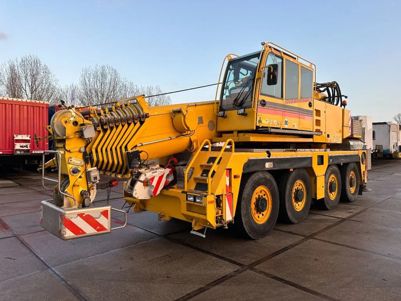 Demag AC60 CITY CLASS 8X8 WHIT FLY JIP - Autogrúa: foto 4 Demag AC60 CITY CLASS 8X8 WHIT FLY JIP - Autogrúa: foto 4